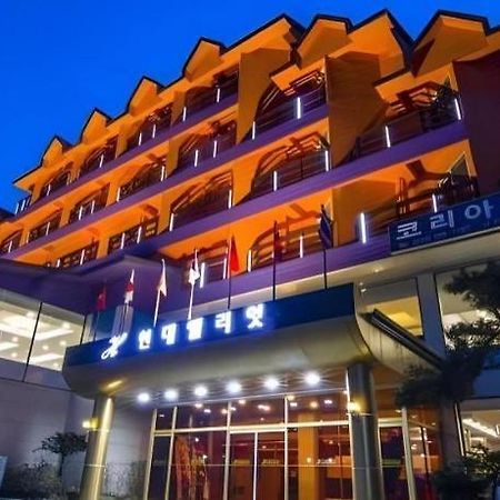 Hyundai Elliot Hotel And Resort Пхьончхан Екстер'єр фото
